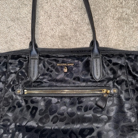 Michael Kors Black Leopard Kelsey Tote - Picture 4 of 5
